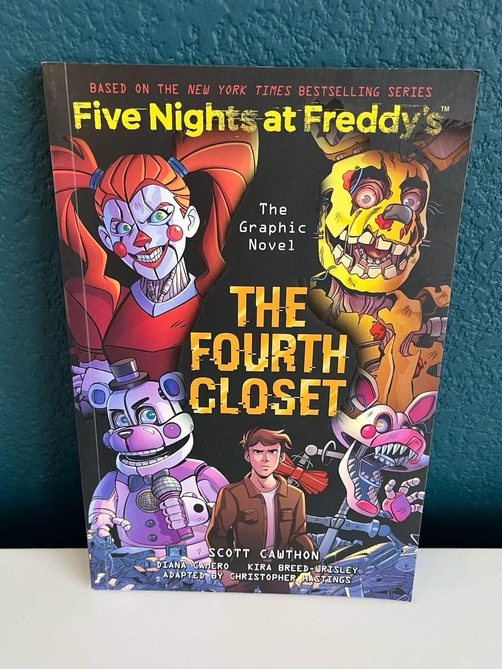 Five Nights at Freddy's Graphic Novels The Silver Eyes & The Fourth Closet Fazbe